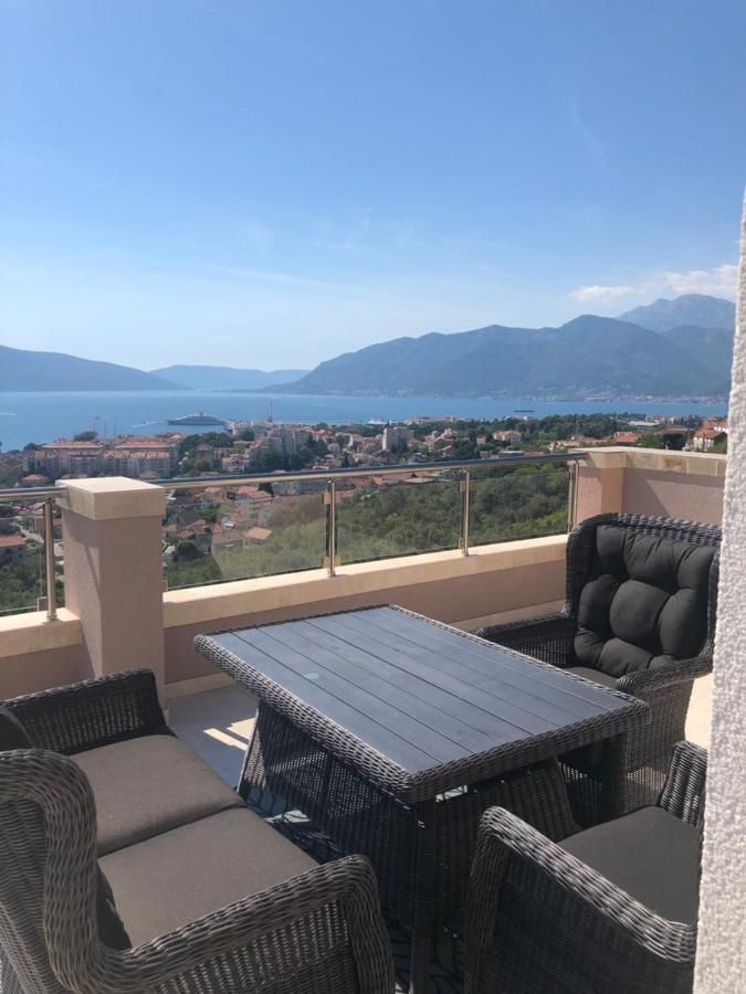 Апарт-отели Villa Travertino Тиват