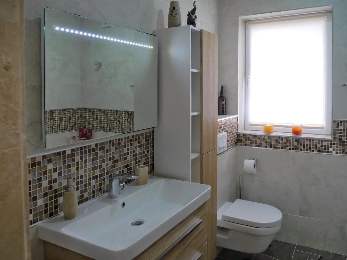 Апарт-отели Villa Travertino Тиват-30