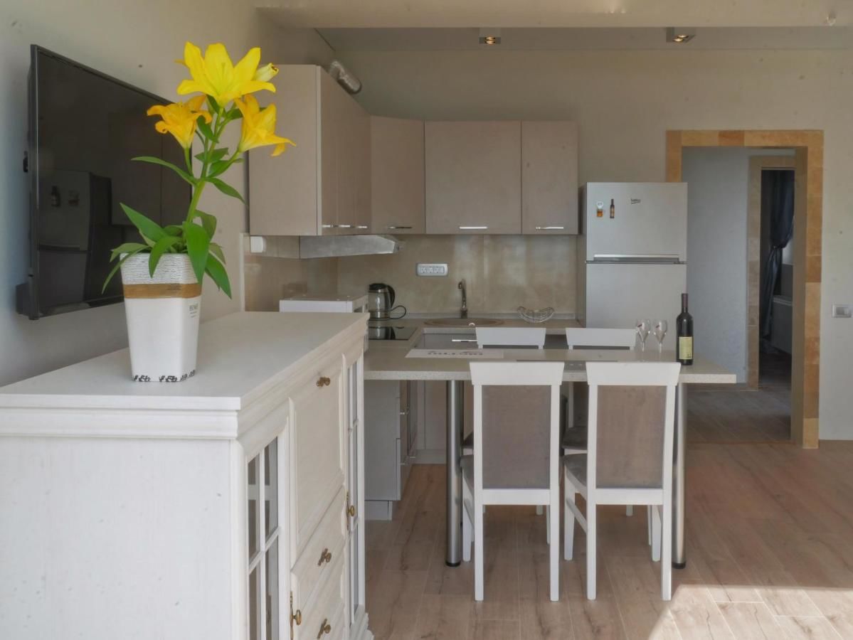 Апарт-отели Villa Travertino Тиват-36