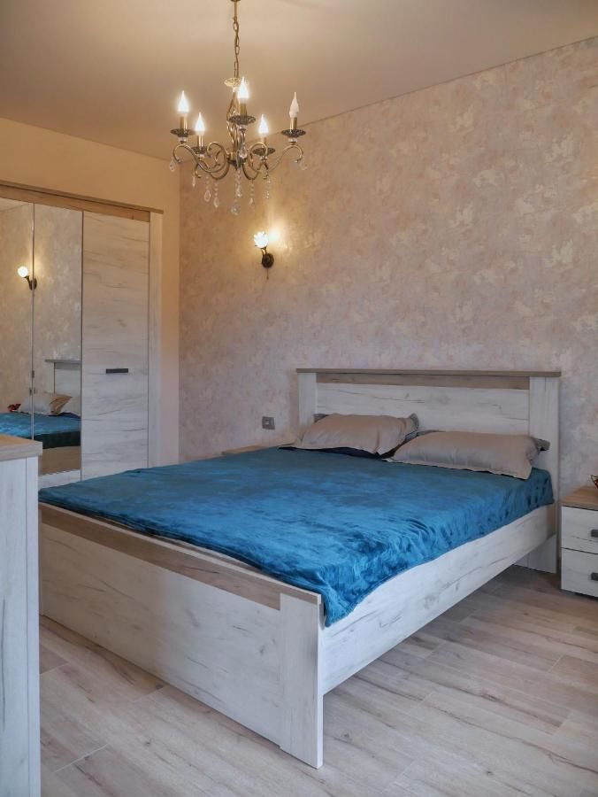 Апарт-отели Villa Travertino Тиват-39