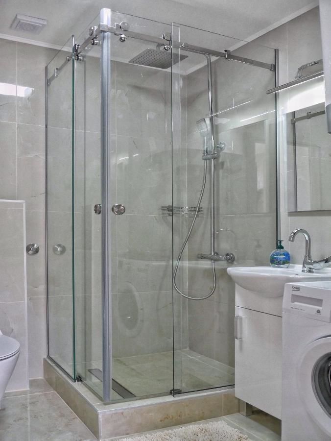 Апарт-отели Villa Travertino Тиват-48