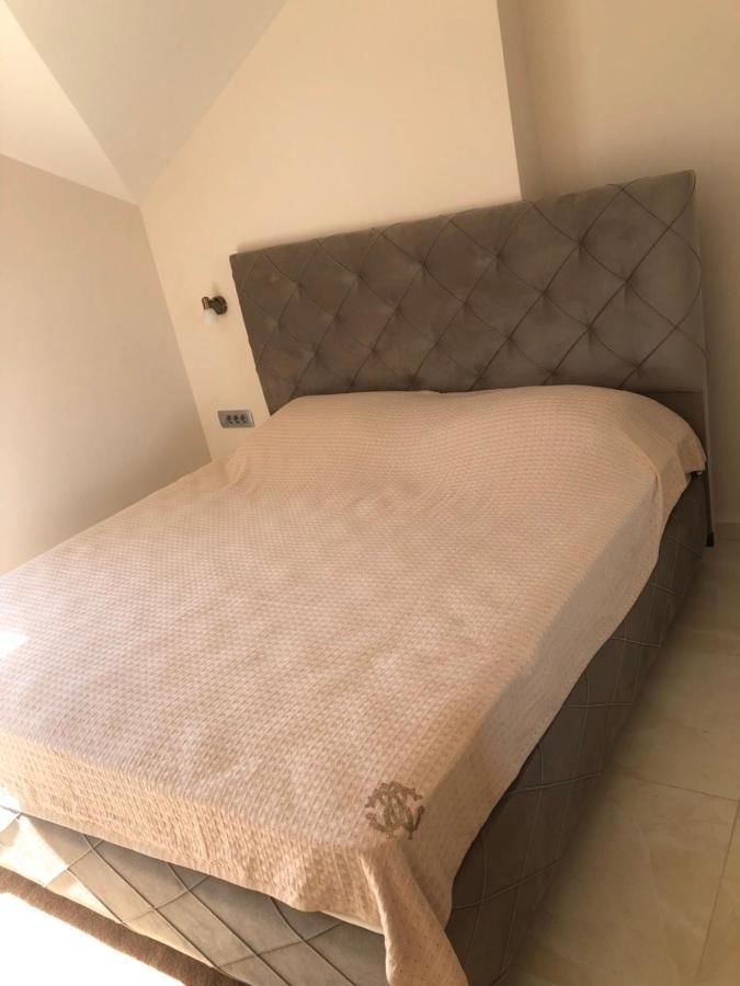 Апарт-отели Villa Travertino Тиват